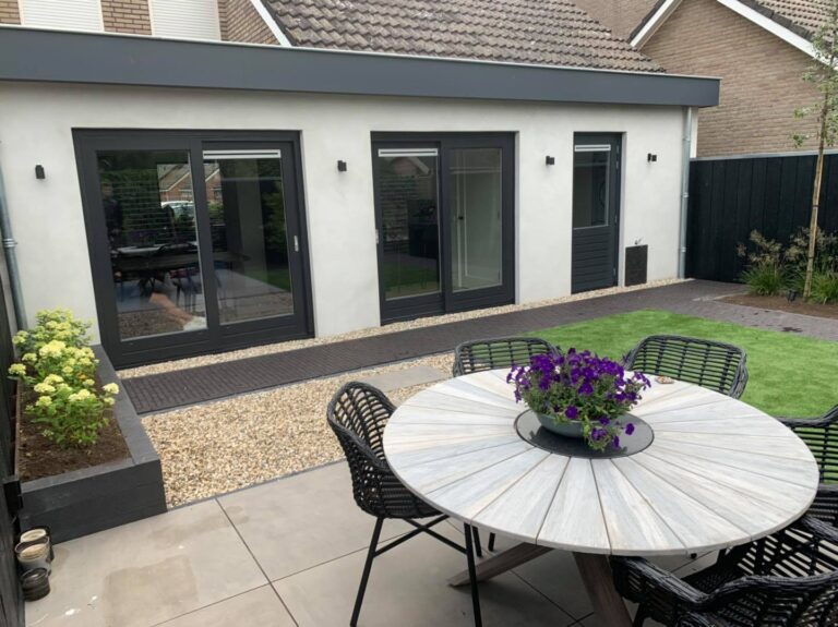 J Brouwer Elektrotechniek