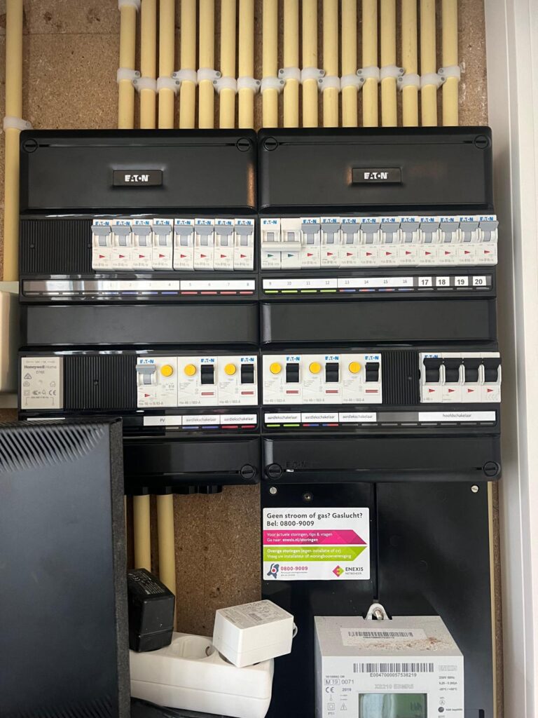 J Brouwer Elektrotechniek