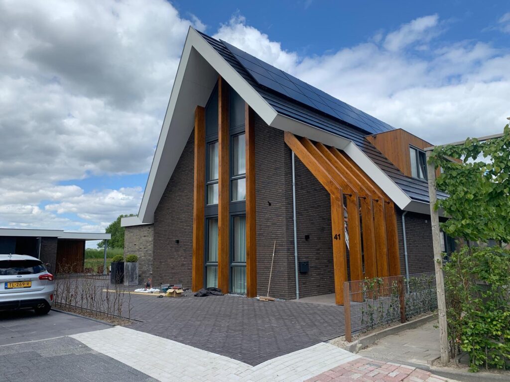 J Brouwer Elektrotechniek