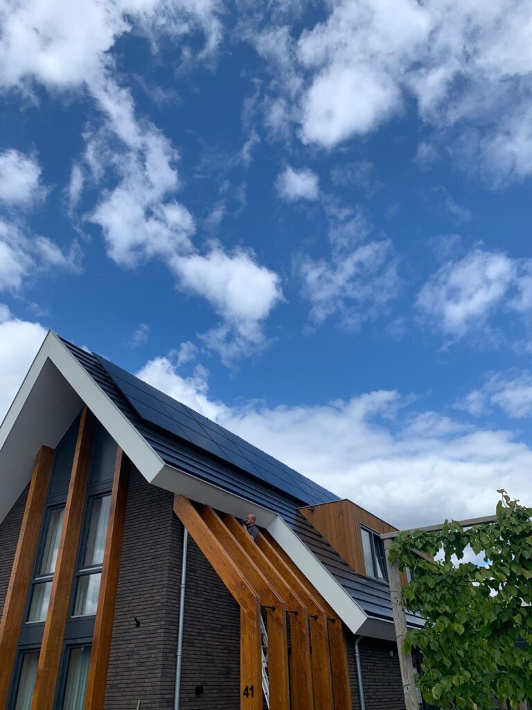 J Brouwer Elektrotechniek