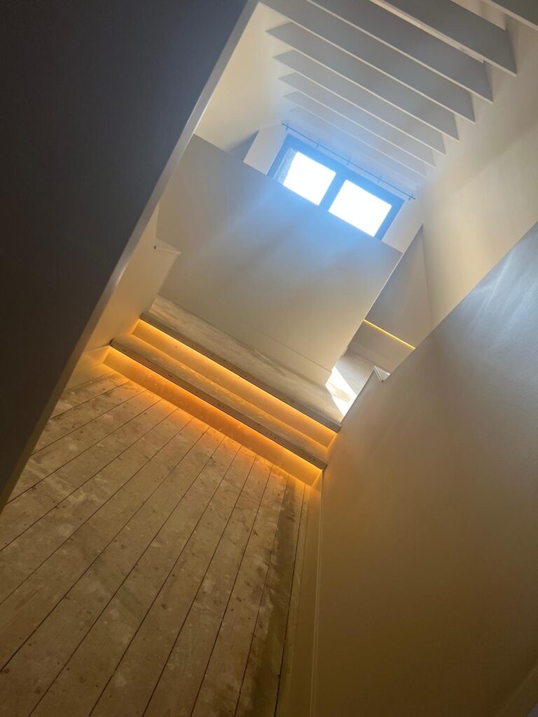 J Brouwer Elektrotechniek