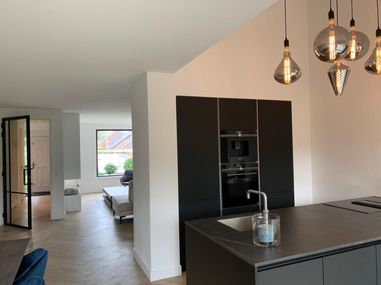 J Brouwer Elektrotechniek